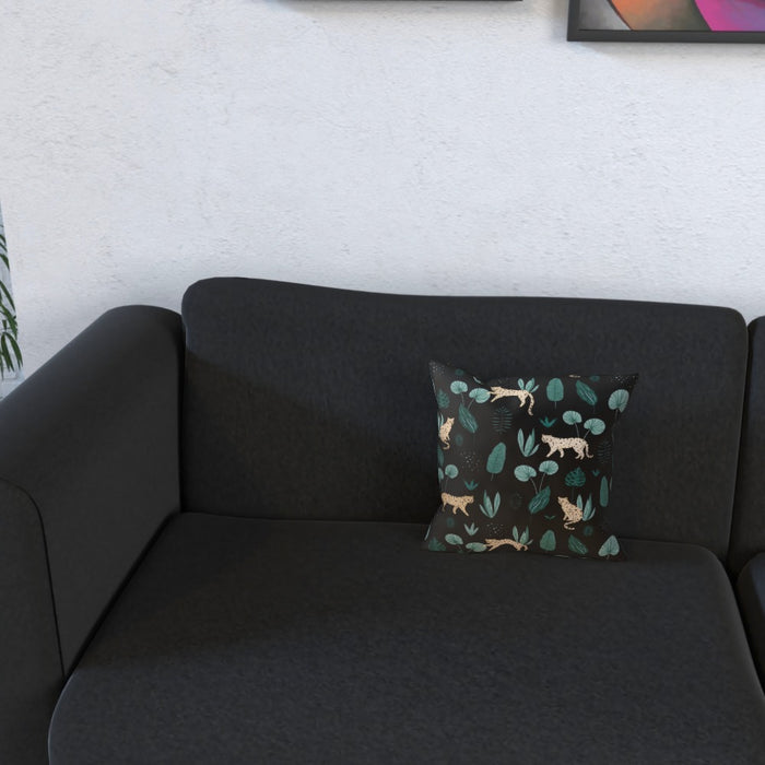 Cushion - Lazy Leopard - printonitshop