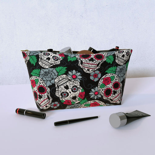 Cosmetic Bag - Skulls and Roses - printonitshop